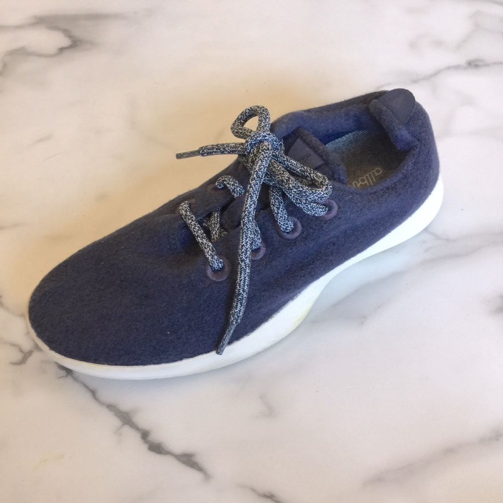 Allbirds | Wool Runners in Navy Blue